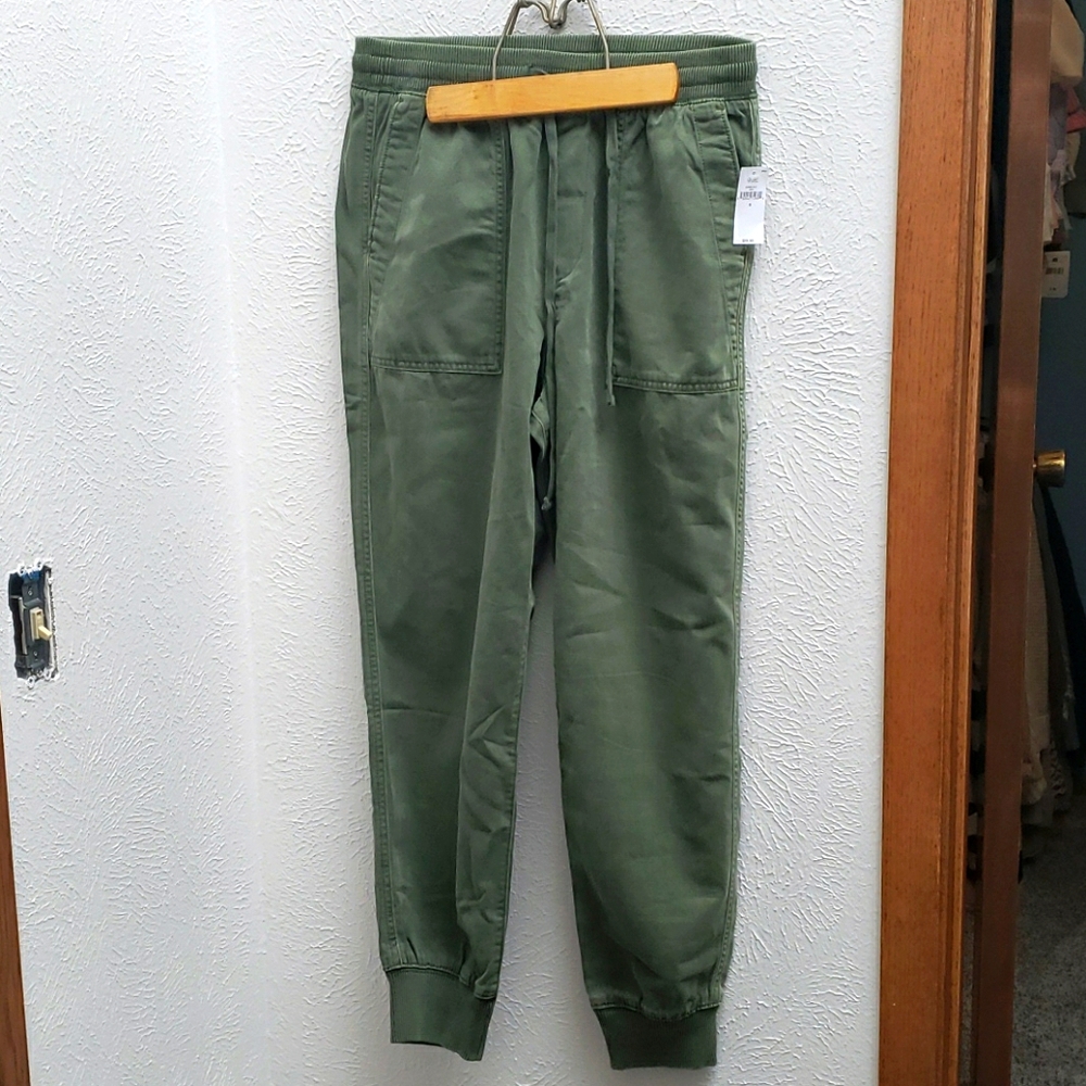 Gap Joggers